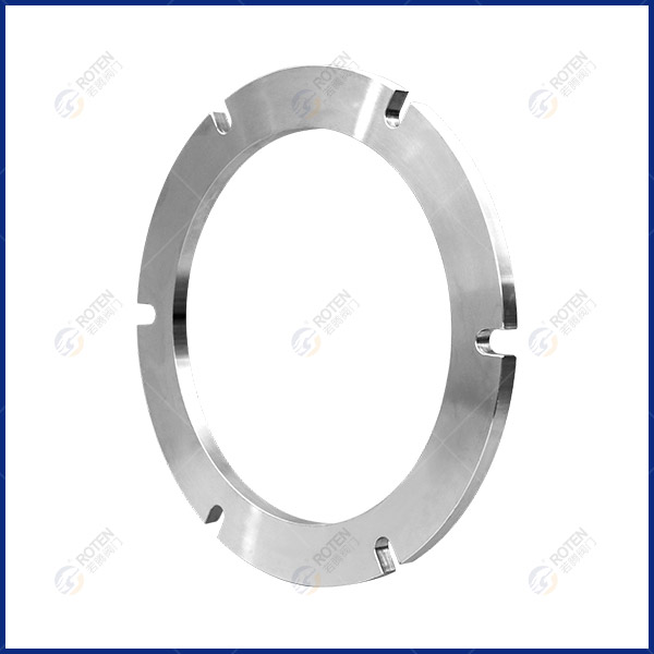 Non-standard flange