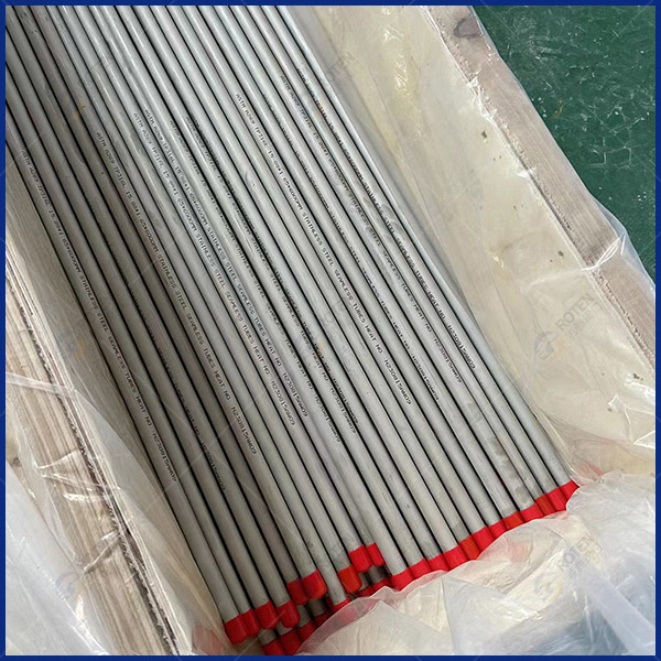 Stainless steel seamless pipe